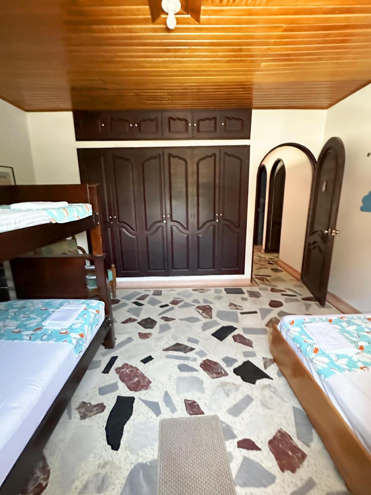 Tia Chela Hostel Santa Marta  Bagian luar foto